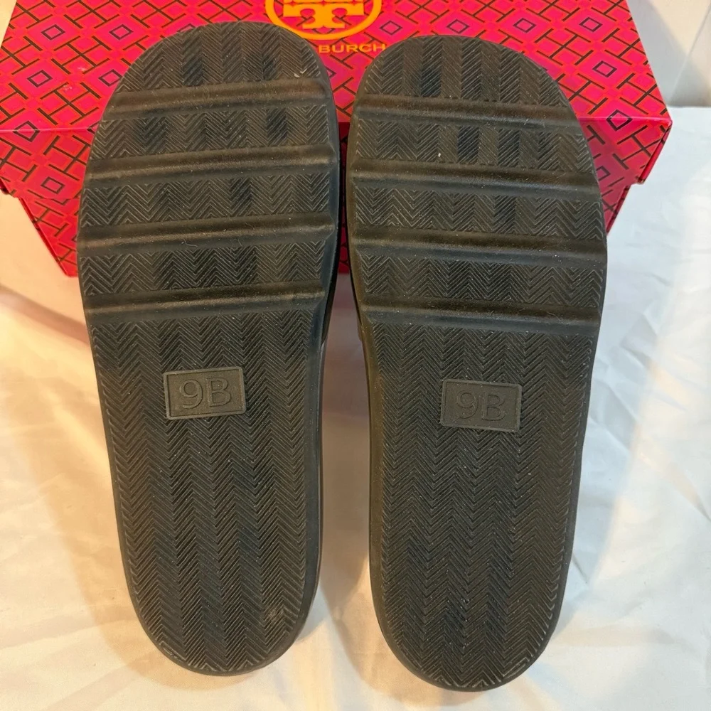 Tory Burch Women’s Perfect Black Bubble Jelly Sandals - Picture 4 of 6